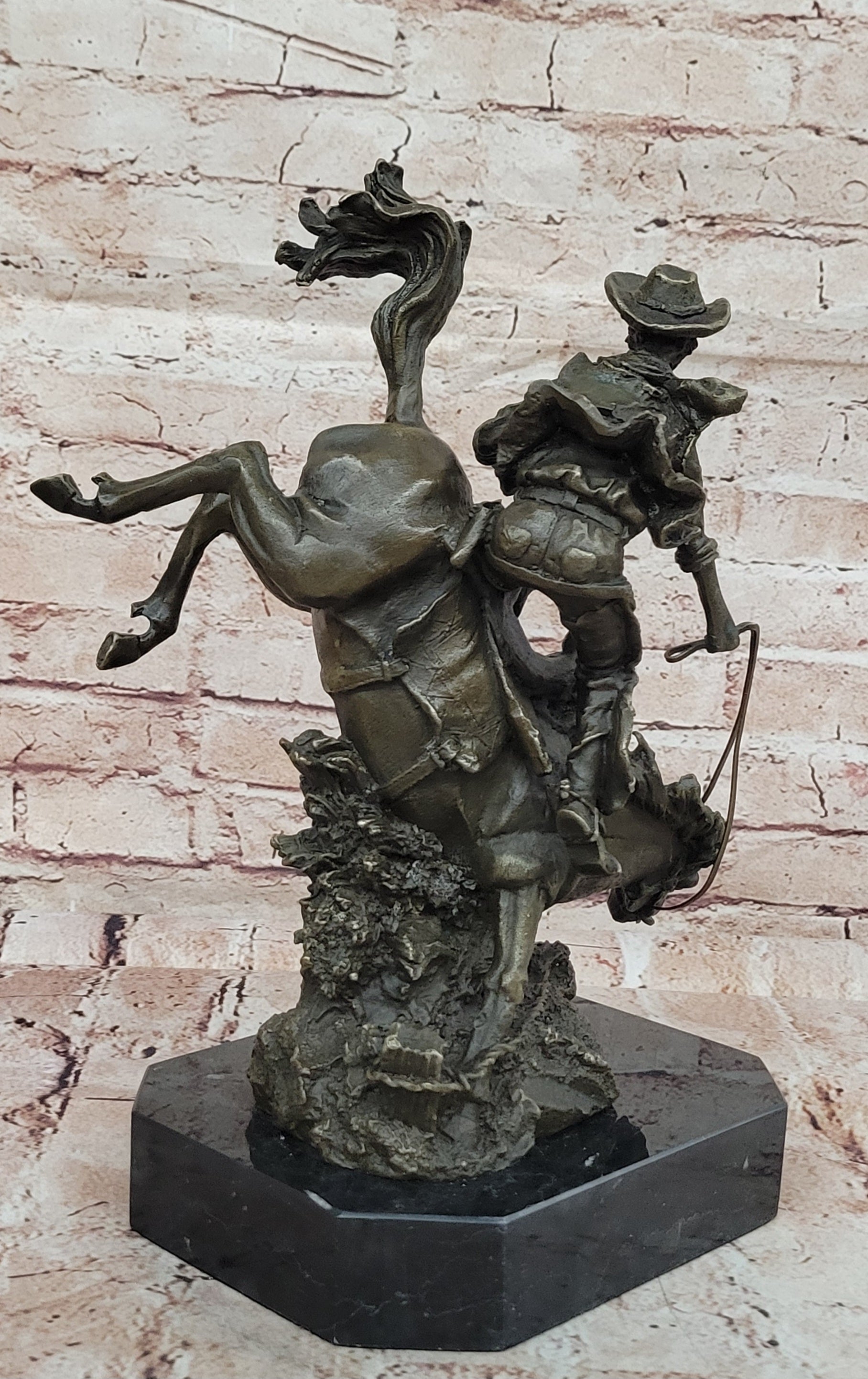 Remington Outlaw Wild West Bronze Marble Sculpture Statue Figurine Hot Cast