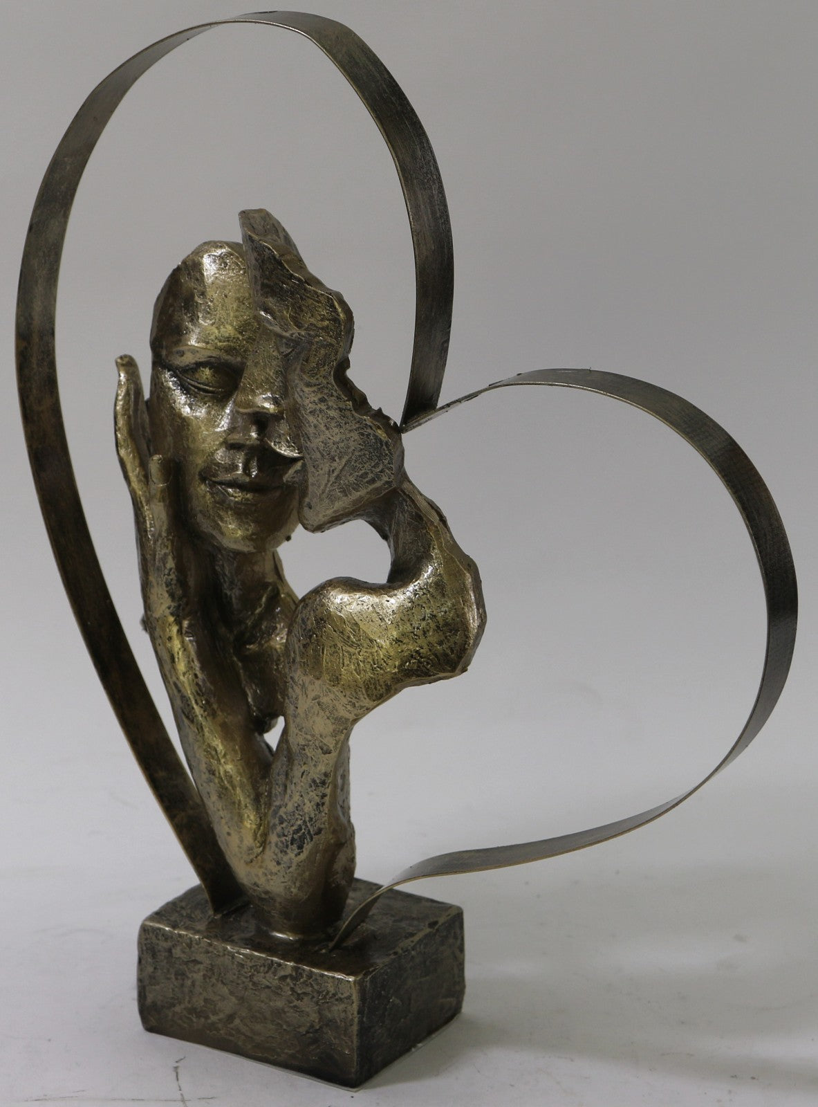 Bronze Couple statue in romantic Love Circle Cold Cast Sculpture Figurine