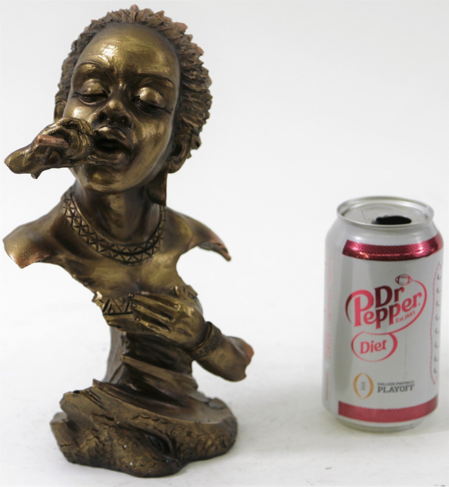 Hand Made Cold Cast Bronze Female Singer Movie Prop Classic Artwork Figurine