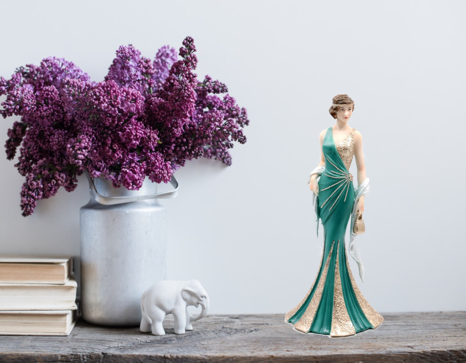 Art Deco Nouveau Gorgeous Woman with Green Dress Sculpture Statue Figurine