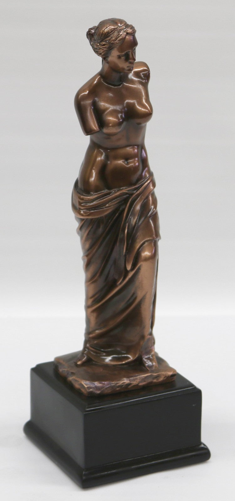 Lovely Bronze Finish Greek Roman Style Statue Of A Woman Venus De Milo Figure