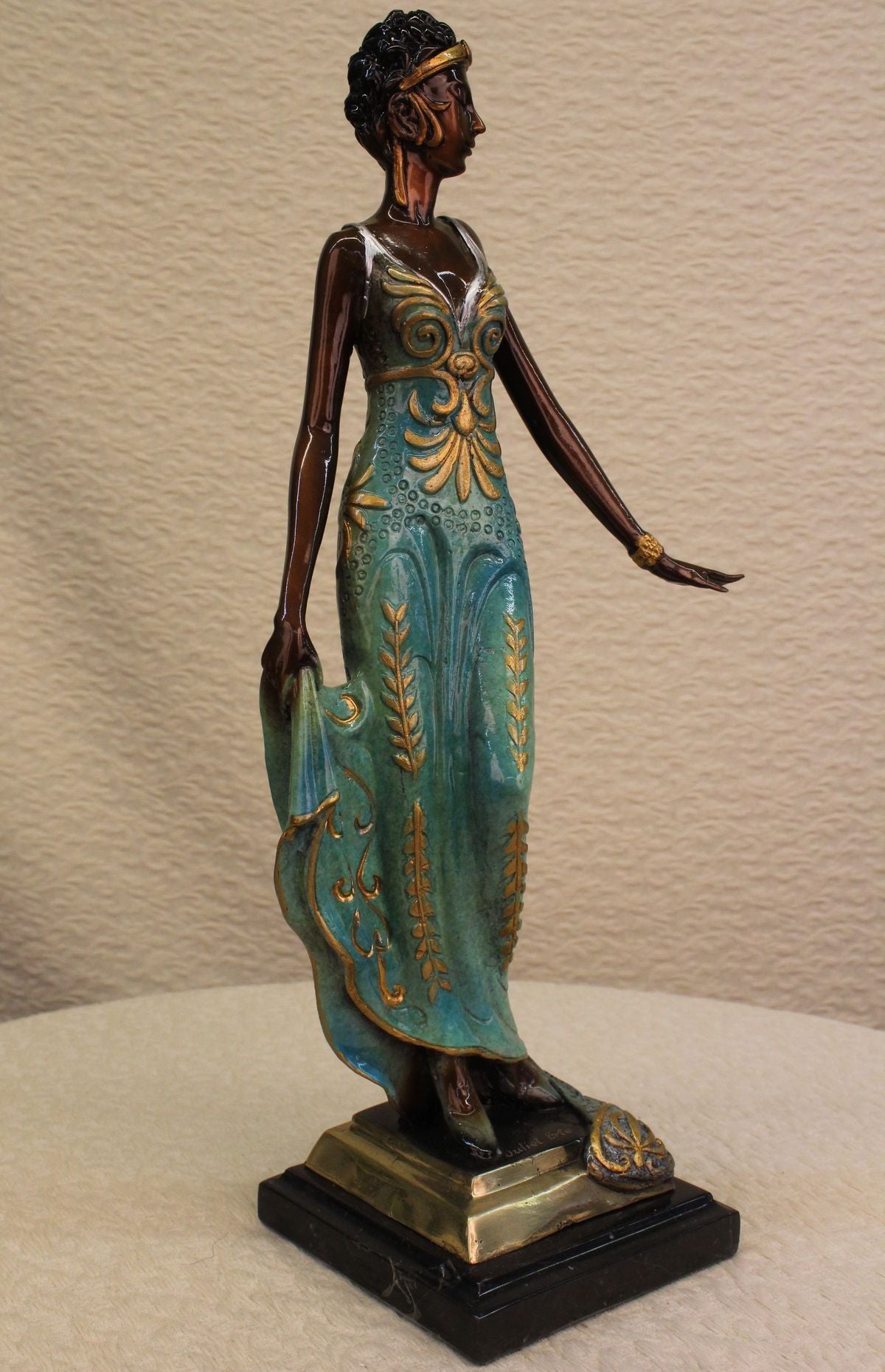 Close Out Bronze Marble Base Portrait Bust Woman Girl Art Nouveau Figurine