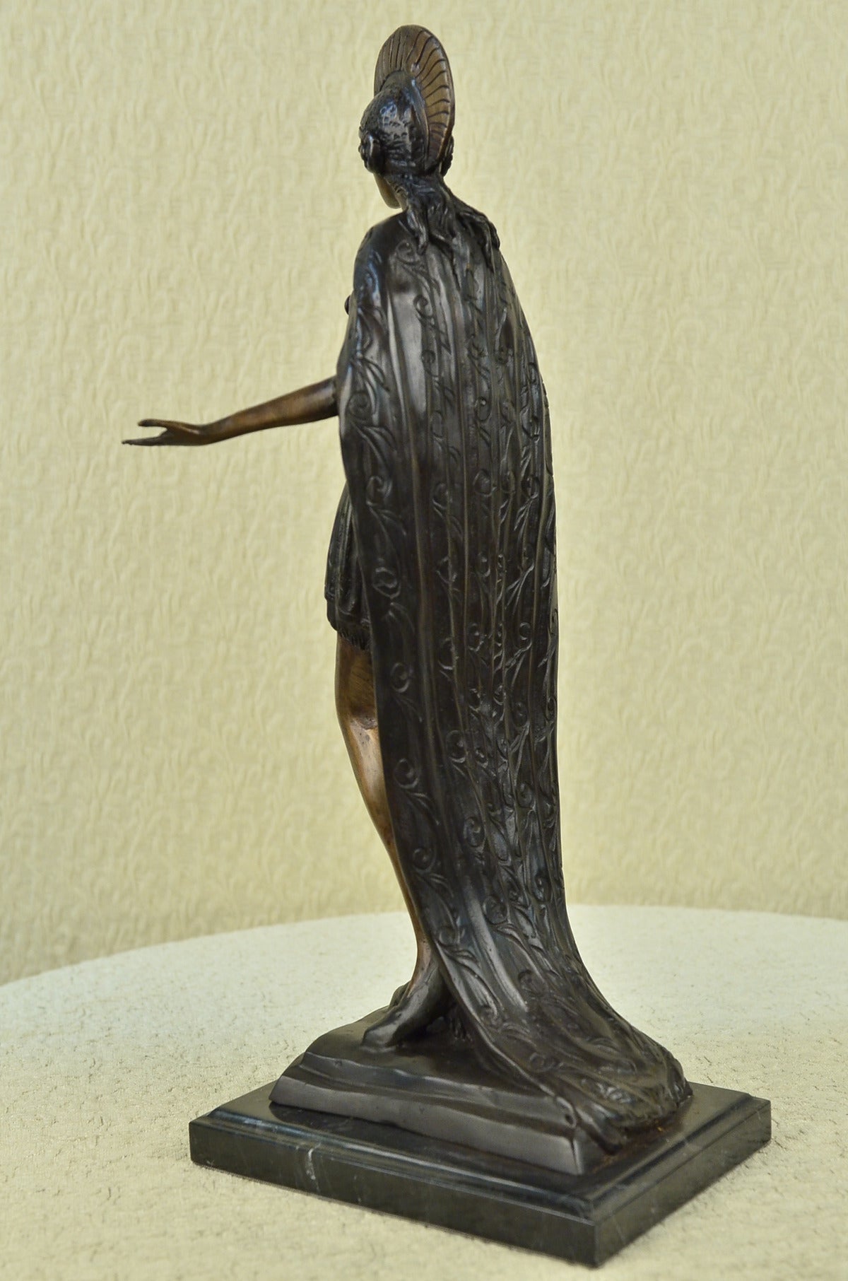 Handcrafted bronze sculpture SALE Sal Cast Hot Gladiator Coliseum Warrior Roman