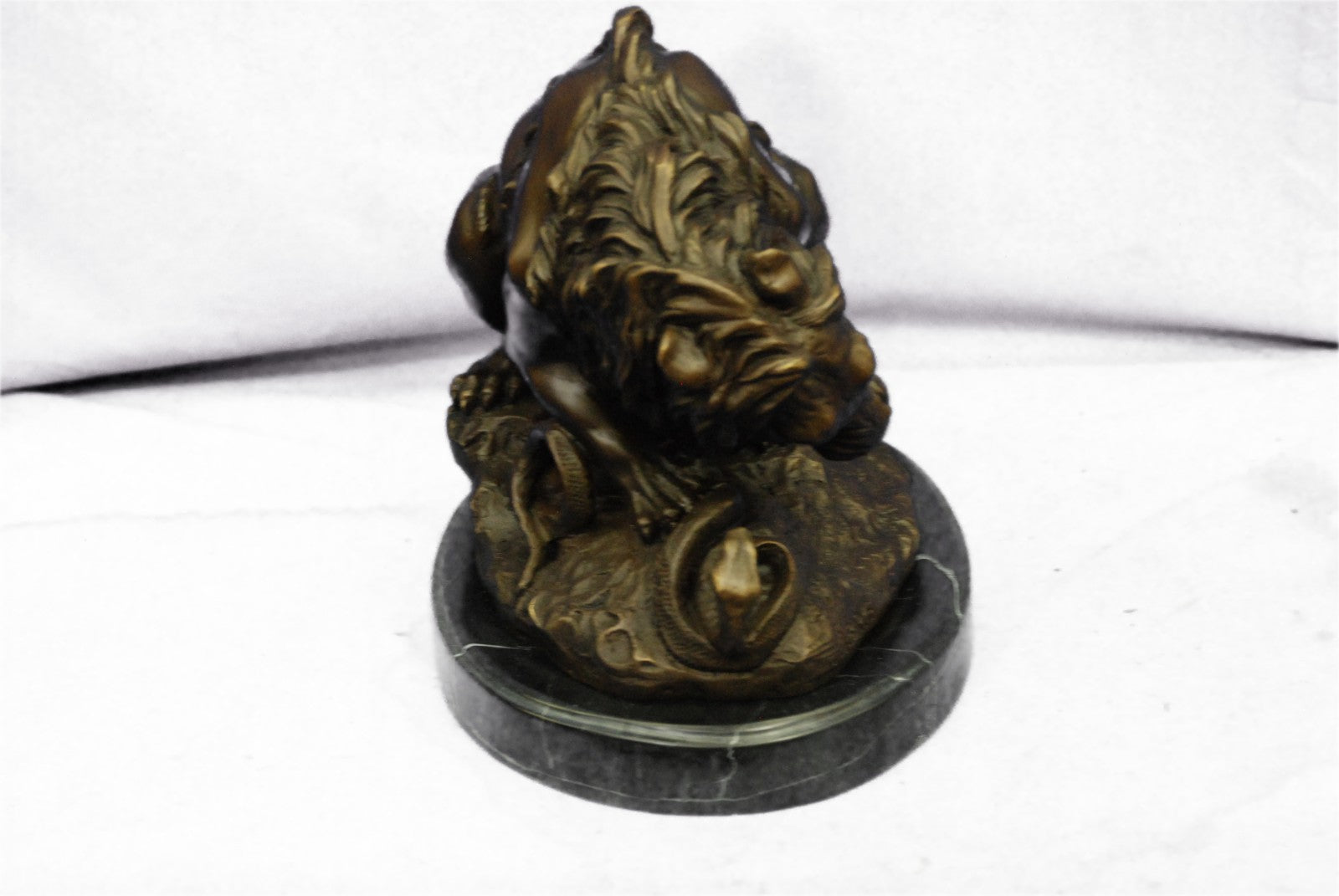 Hot Cast Bronze Sculpture Lion vs Snake Serpent Statue Decor Gift Figurine Sale