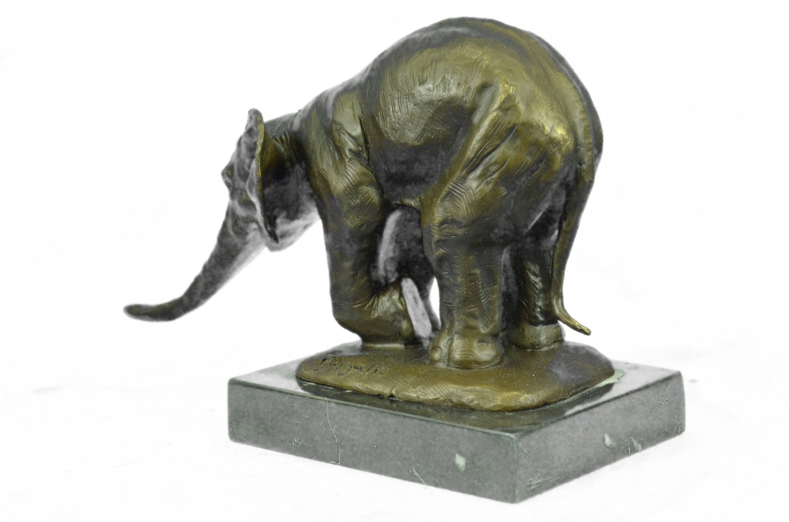Hot Cast Lucky Elephant by Bugatti Bronze Sculpture Home Cabin Decoration