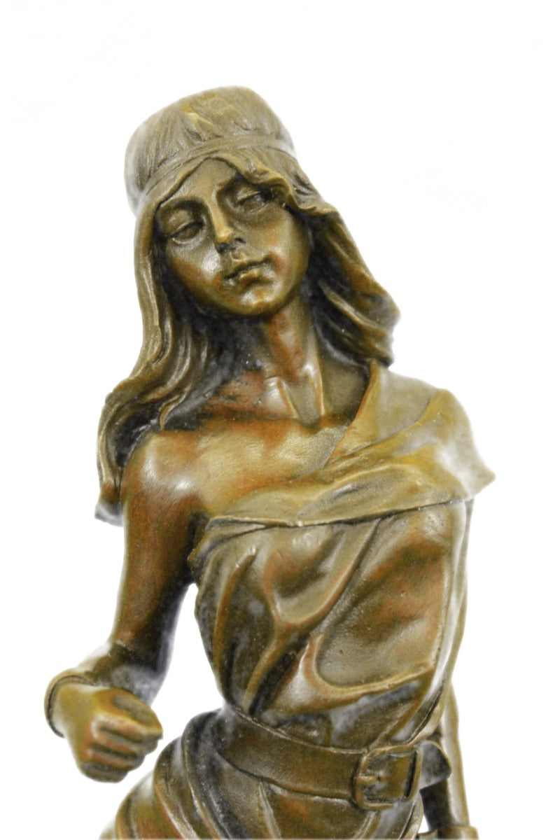 Handcrafted bronze sculpture SALE Girl American Native Mirval Sign Hot Cast De