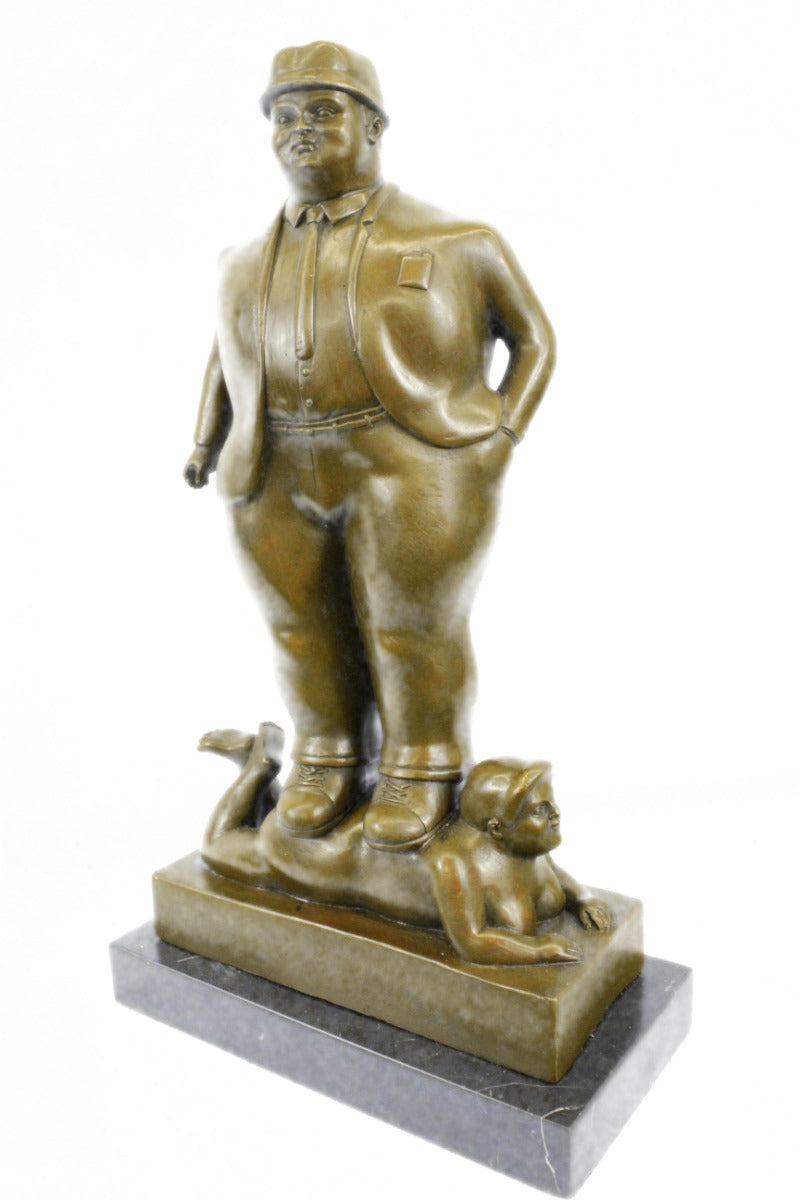 Handcrafted bronze sculpture SALE Hot Real Crises In Family Art Modern Abstract