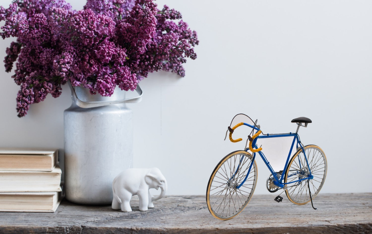 VINTAGE METAL SMALL TOY BIKE BICYCLE TRICYCLE FOR DOLL COLLECTOR PLASTIC RUBBER SALE