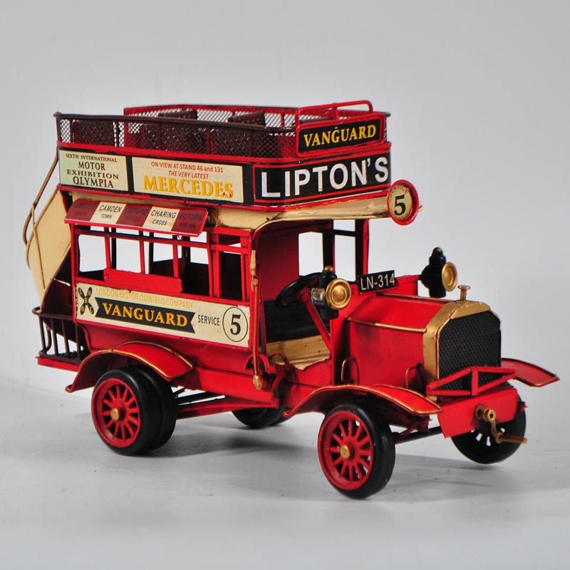 Manchester in Red and Cream Bus (1:18 scale by Tinplate Collectibles Hand Made