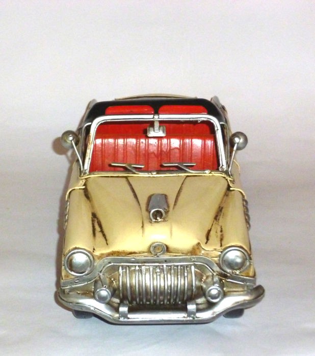Diecast Model Buick Roadmaster Convertible Classic Vintage Car Collectible Sale