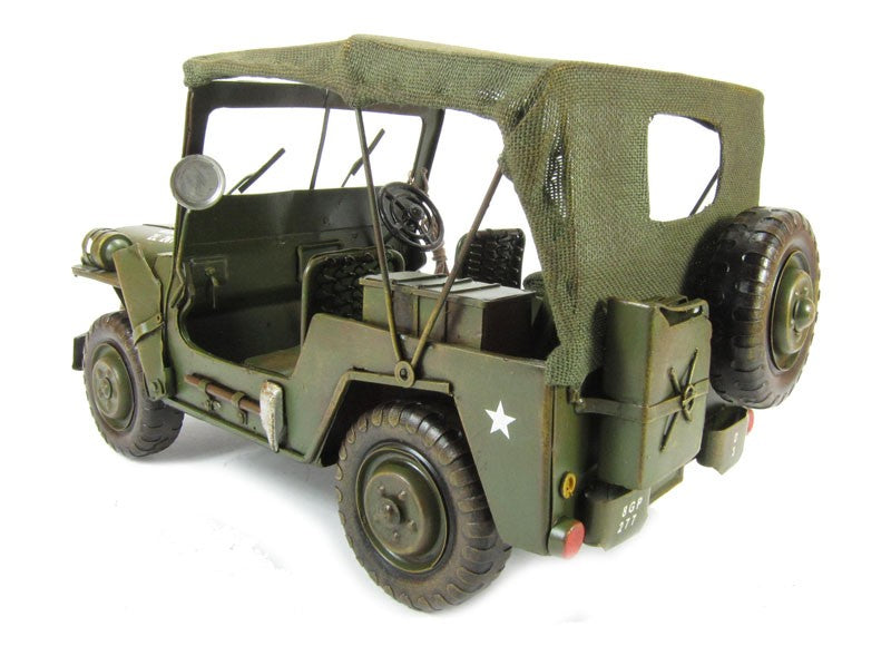 Solido 1/18 Scale - 8075 Jeep Willys US Army 1942 Green Classic Collector EDT