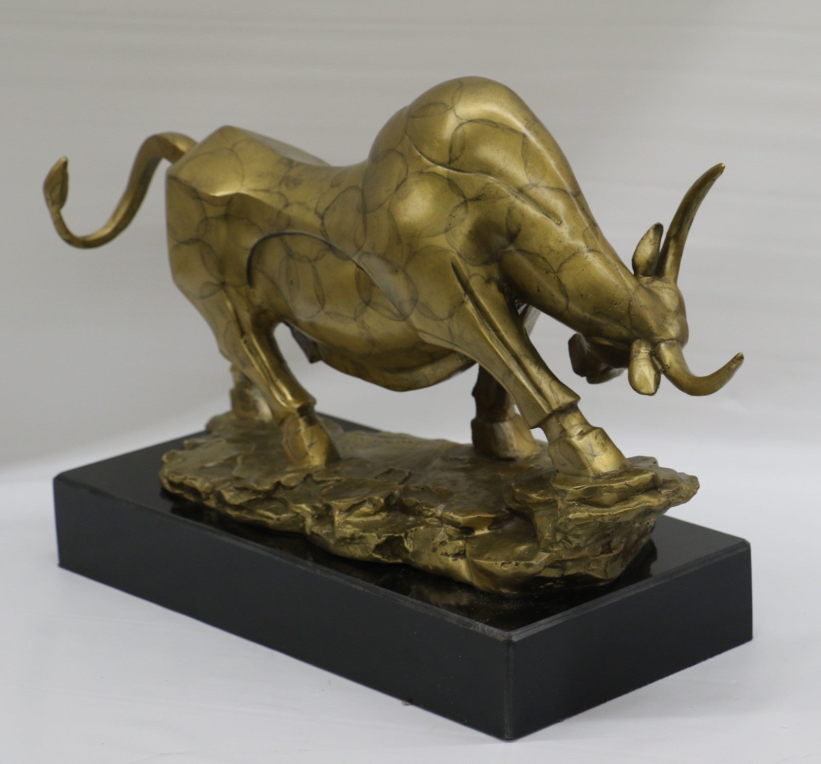 LTD EDT Bronze Coffee Wall Street Bull Market Stock OX Figure Statue Figurine