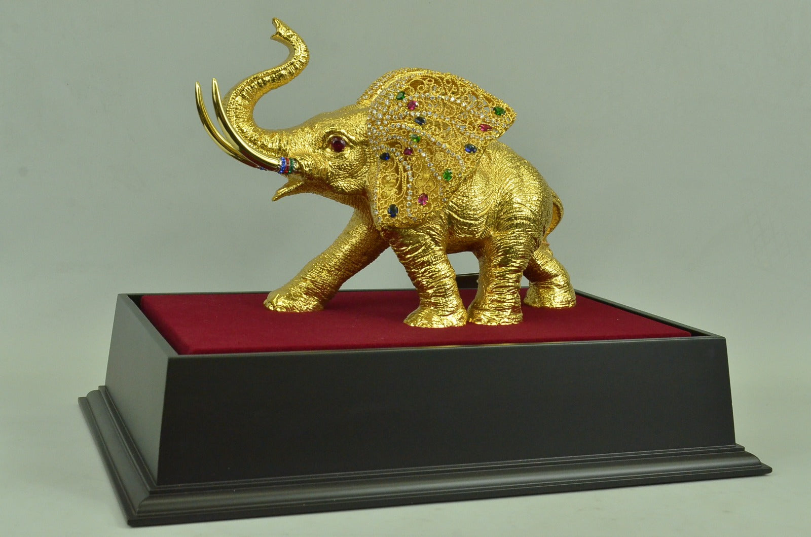 Massive Art Deco 24K Gold Bronze African Elephant Bronze Sculpture Figurine Sale