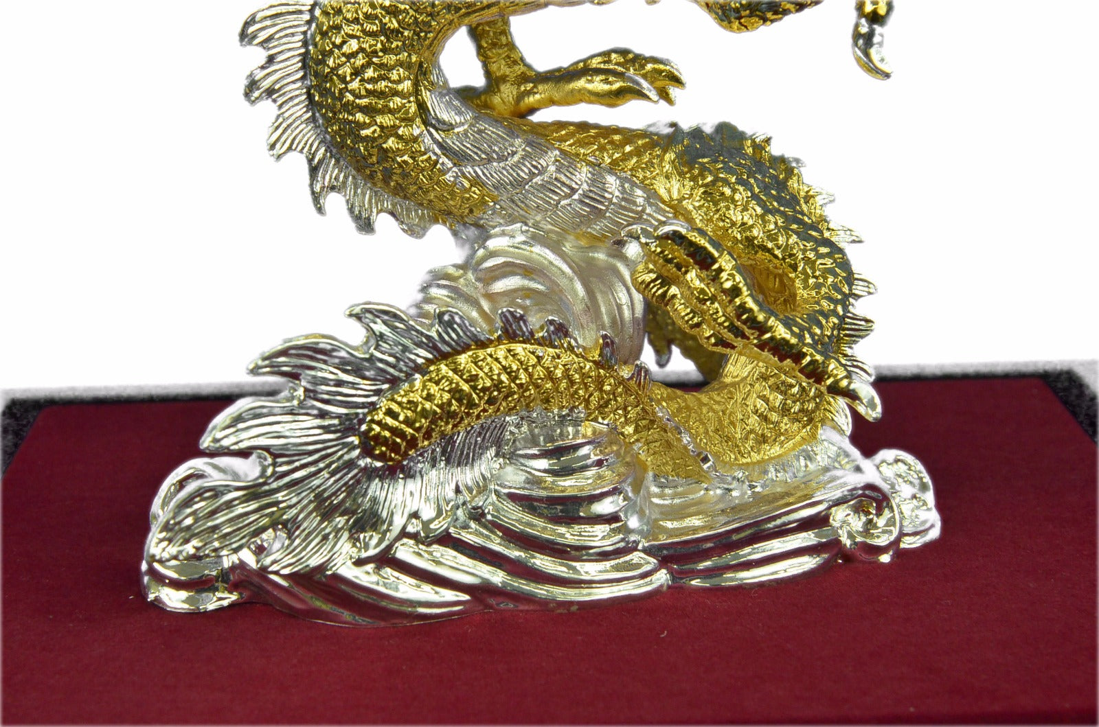Chinese Dragon Zodiac of Courage,Tenacity and Intelligence 24K Gold