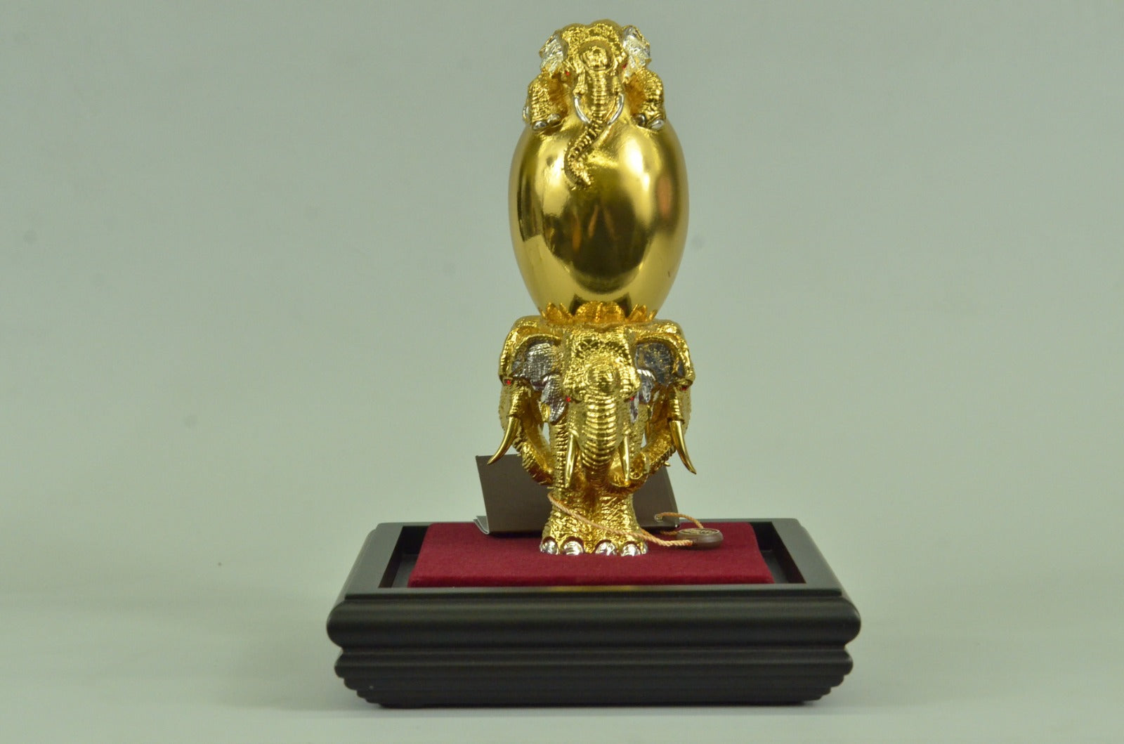 Hot Cast Sitting Elephant on Egg Sign of Prosperity 24K Gold Bronze Sculpture