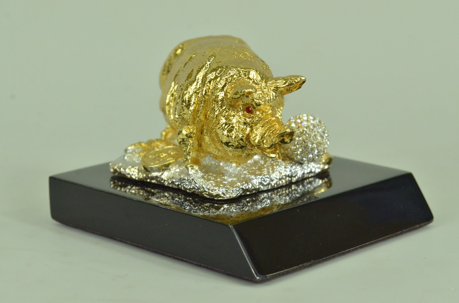 PIG FARM ANIMAL LOST WAX Collectible Decor Bronze Sculpture Statue Figurine Sale