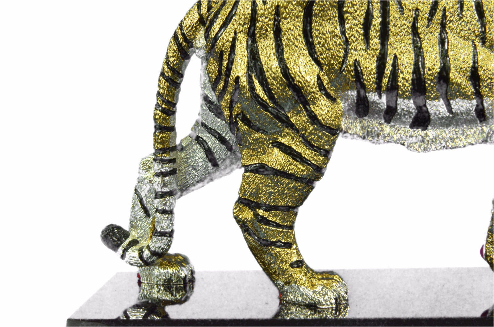 Tiger Hunt Safari Asian Wildlife Bronze Statue Sculpture 24K Gold Sculpture Gift