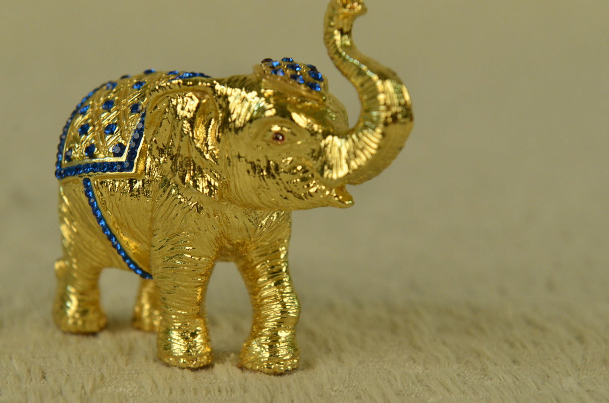 Handcrafted bronze sculpture SALE Zirconia Cubic With Elephant Vienna Miniature