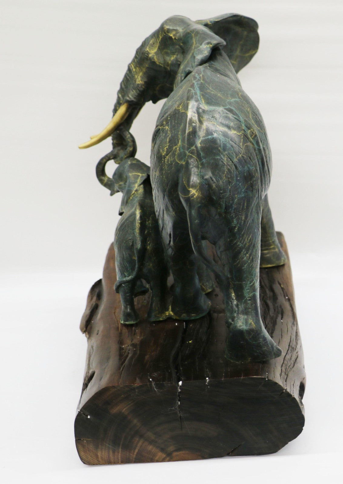 Collector Edition Elephant Family Wildlife Home/Cabin Decoration Bronze Sculpture