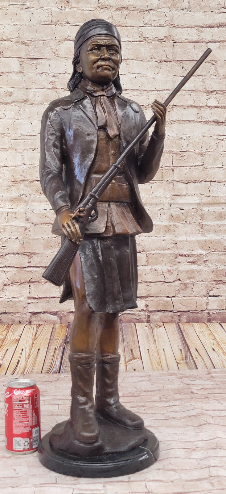 C.M Russell Bronze Sculpture Geronimo With Rifle Hot Cast Figure Statue