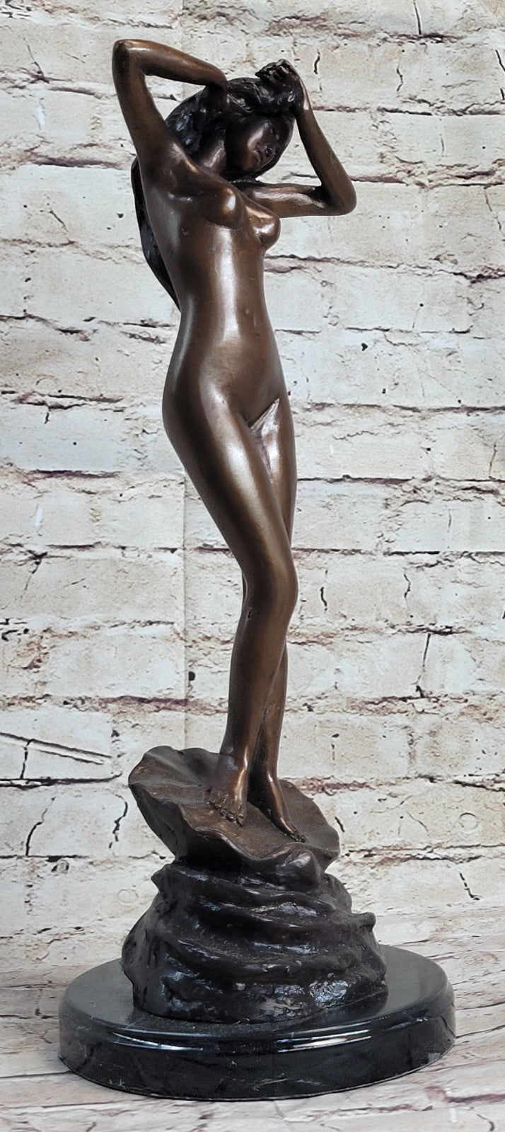 Exclusive Aphrodite Rising Sculpture: A Timeless Collector`s Piece Figure