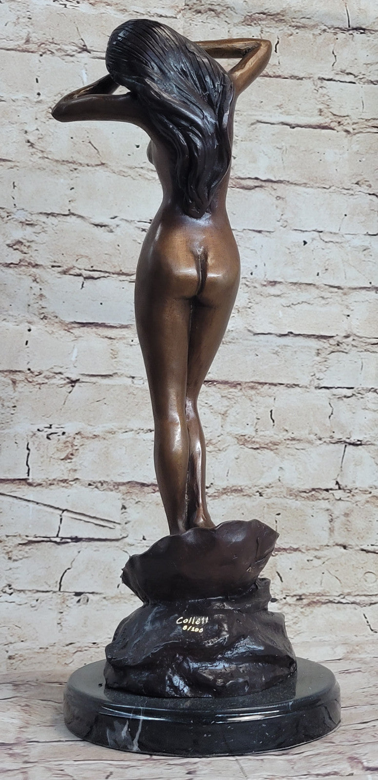 Exclusive Aphrodite Rising Sculpture: A Timeless Collector`s Piece Figure