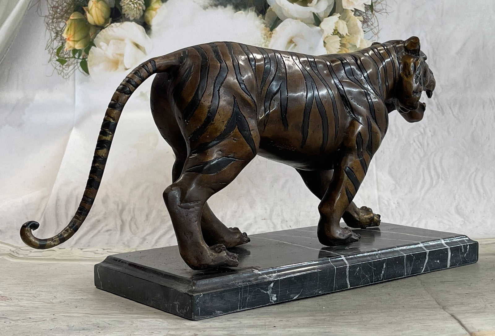 Handcrafted Detailed Indian Tiger Bronze Sculpture Figurine Figure Home Decor