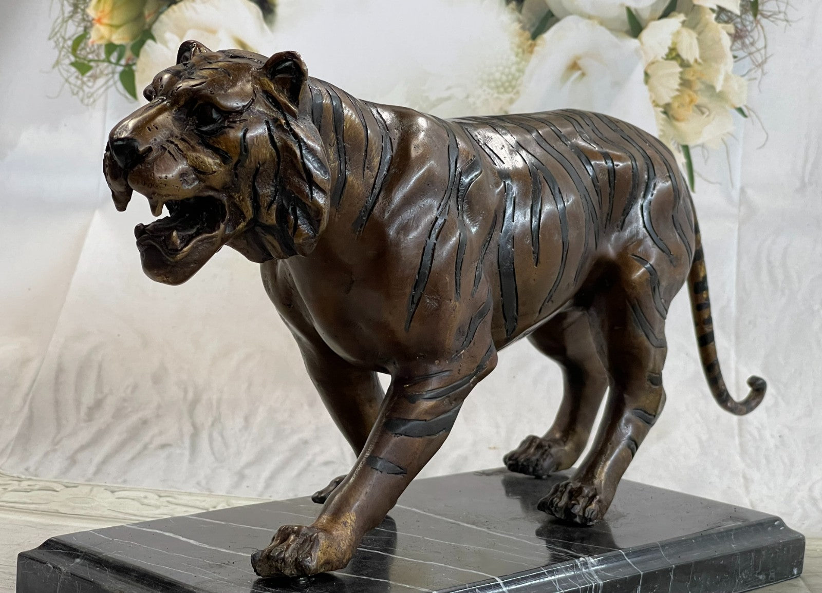 Handcrafted Detailed Indian Tiger Bronze Sculpture Figurine Figure Home Decor