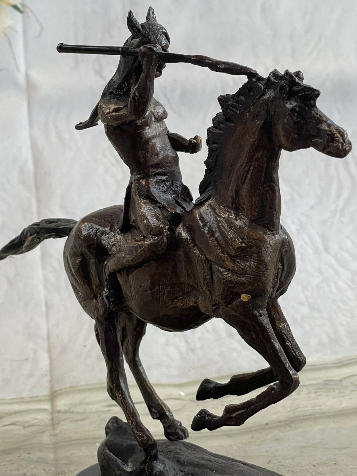 Handcrafted bronze sculpture SALE On Chief Warrior Indian Home Decoration Figure