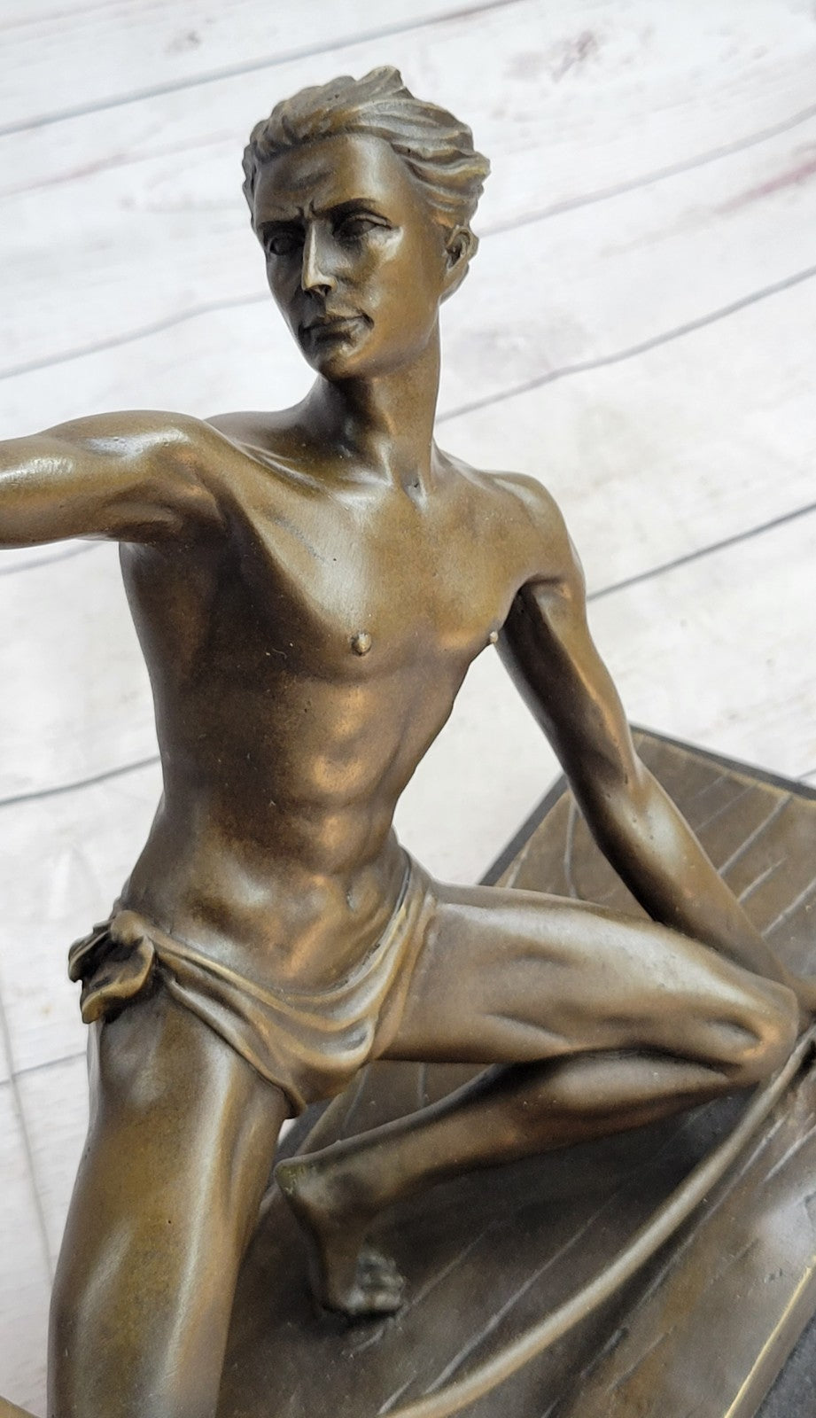 SIGNED VINTAGE POWERFUL MAN WITH BOW BRONZE SCULPTURE STATUE FIGURINE HOT CAST