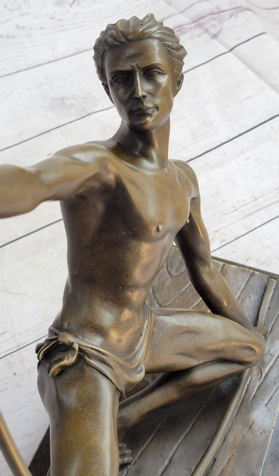 SIGNED VINTAGE POWERFUL MAN WITH BOW BRONZE SCULPTURE STATUE FIGURINE HOT CAST