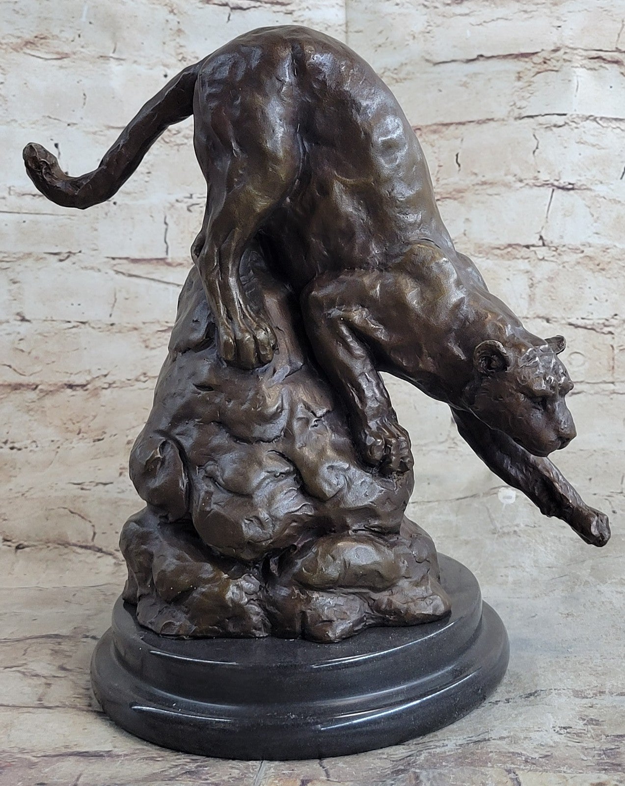 Handcrafted Wildlife Animal Jaguar Cougar Bronze Museum Quality Artwork Figure