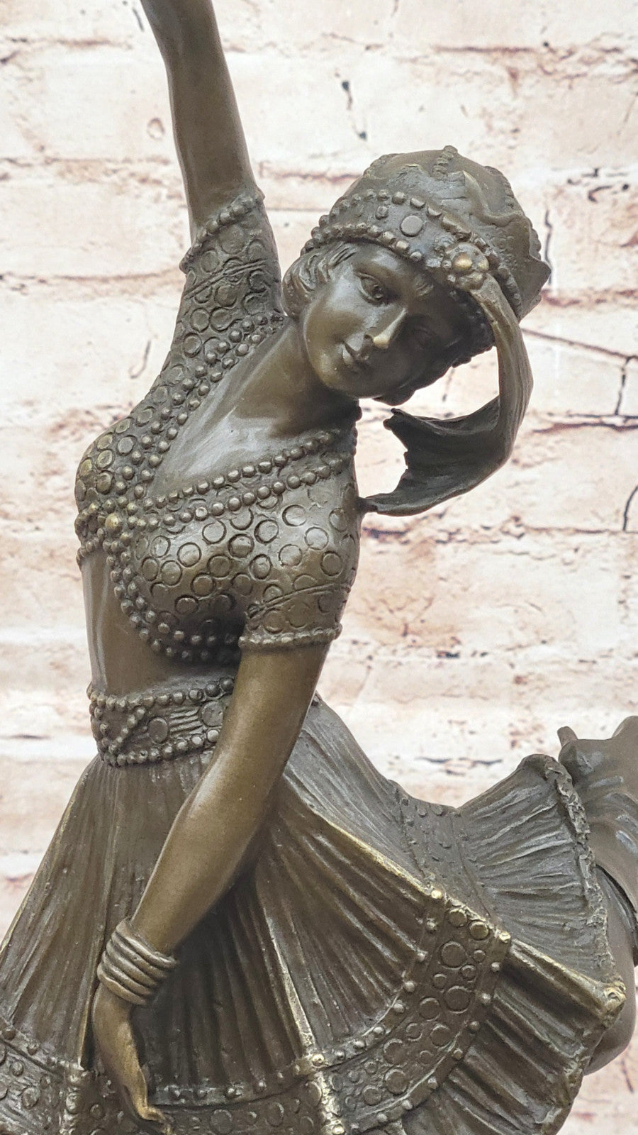 Museum-Quality Rarity: Chiparus`s Signed Bronze Sculpture - Fine Art Deco