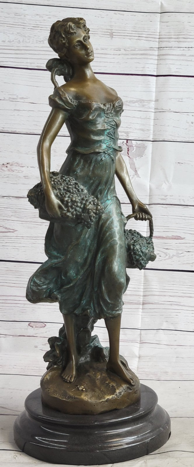 Hot Cast Bronze Thanksgiving Harvest Farmer Girl Statue Sculpture Figurine Art