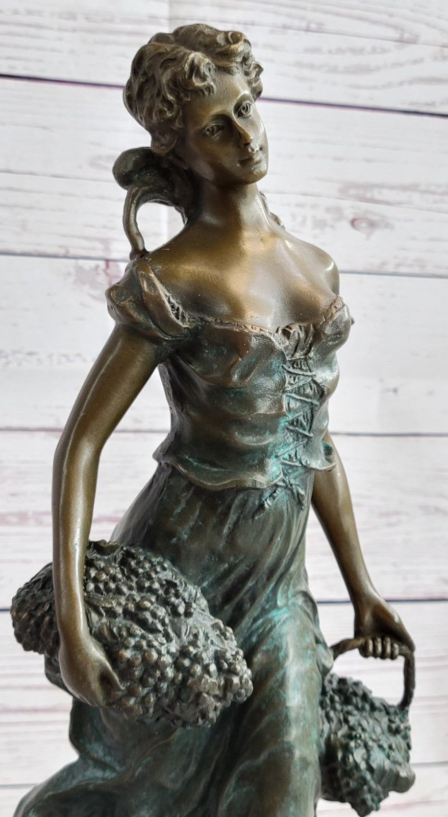 Hot Cast Bronze Thanksgiving Harvest Farmer Girl Statue Sculpture Figurine Art