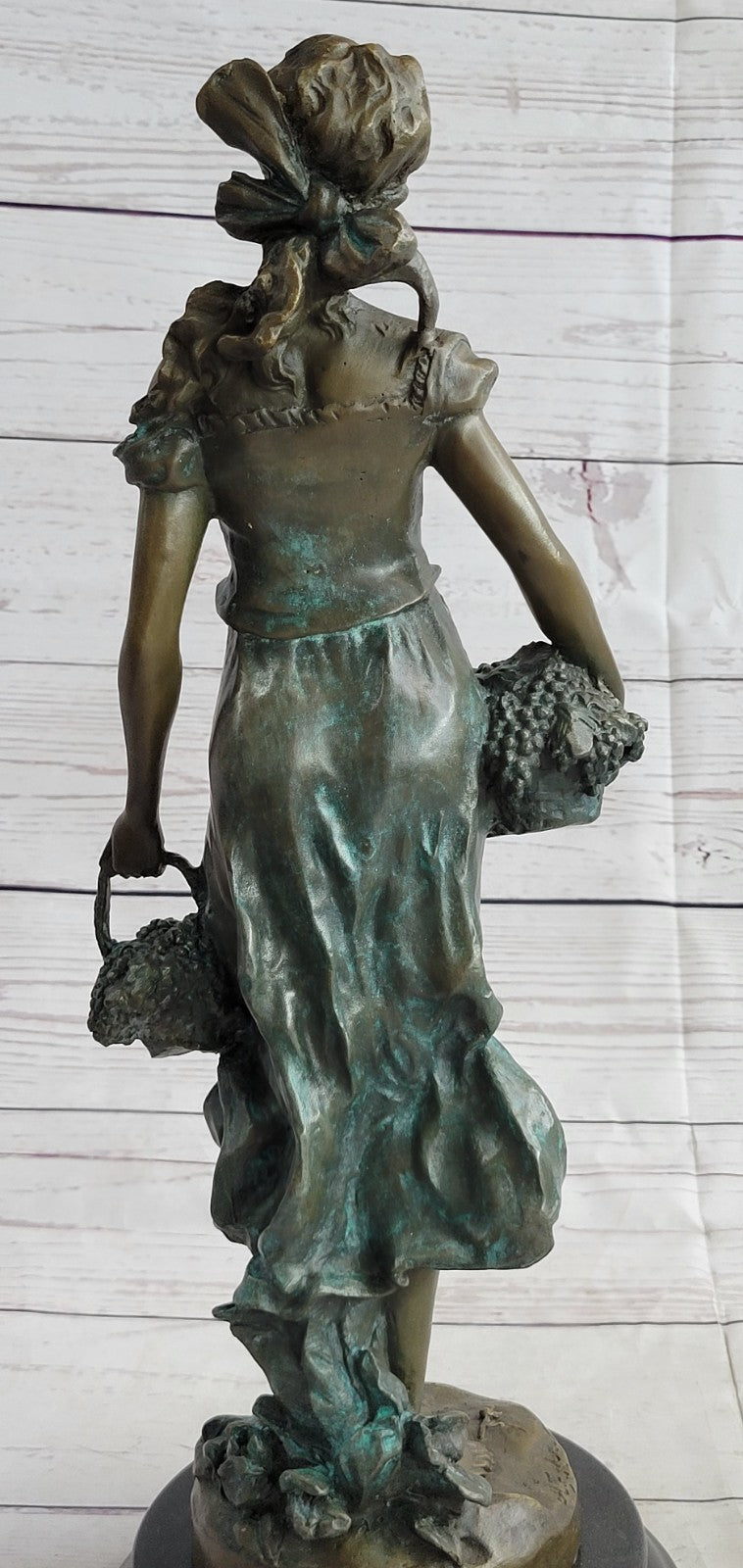 Hot Cast Bronze Thanksgiving Harvest Farmer Girl Statue Sculpture Figurine Art