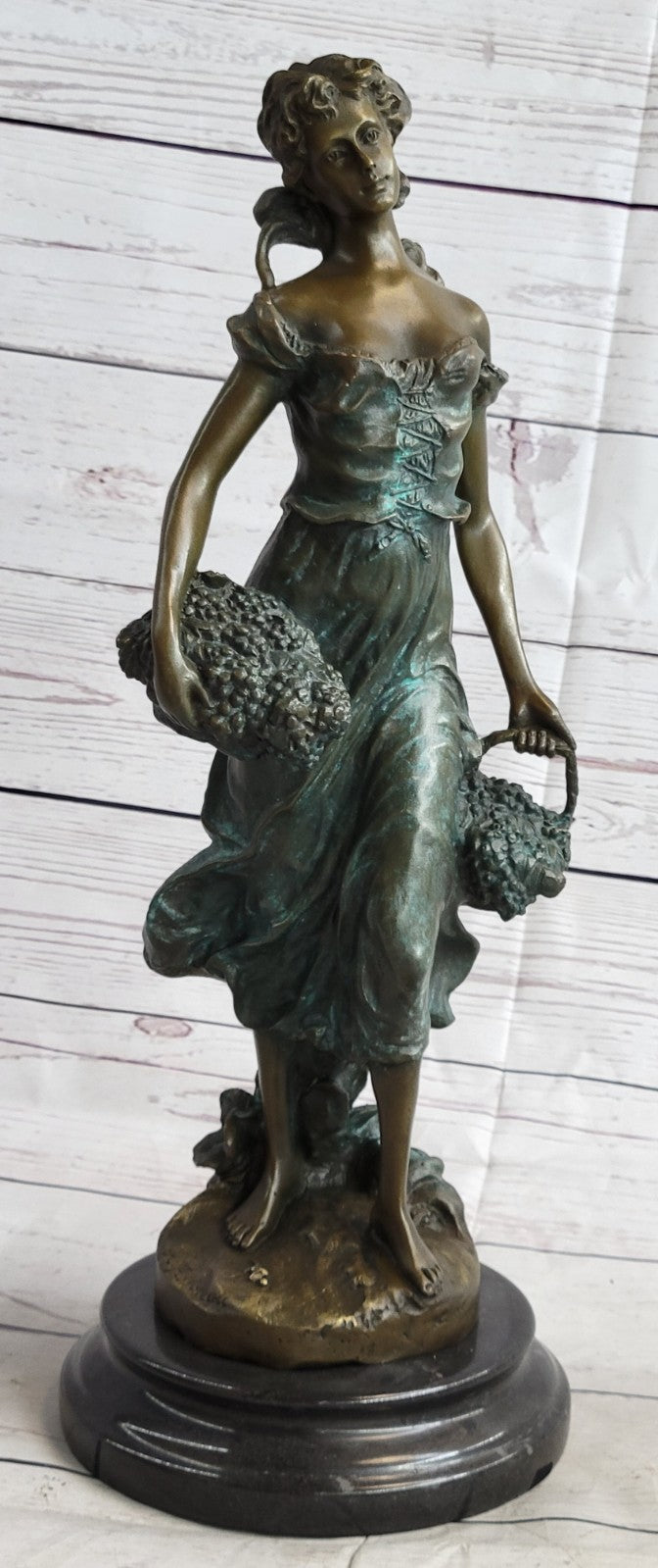 Hot Cast Bronze Thanksgiving Harvest Farmer Girl Statue Sculpture Figurine Art