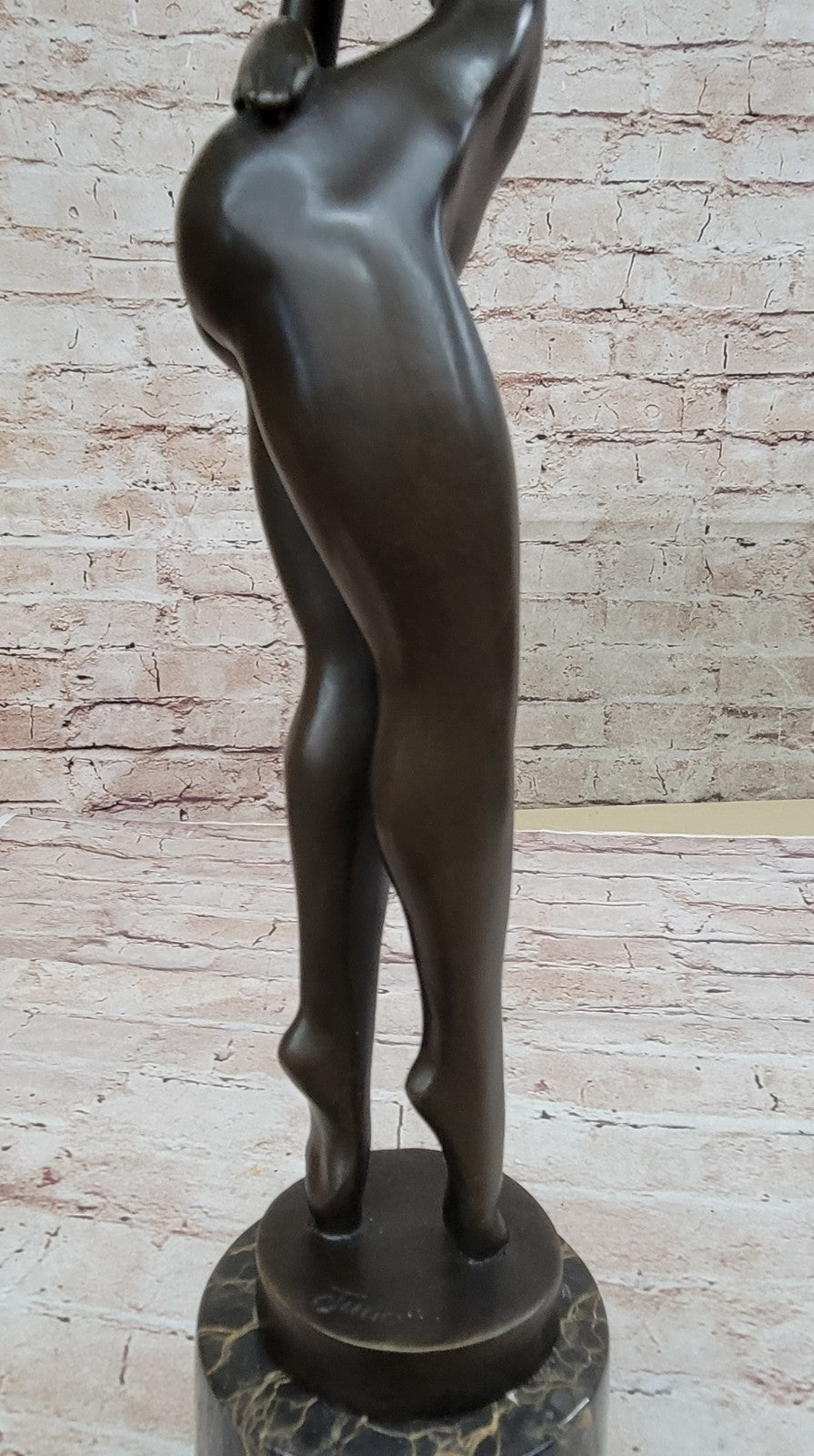 Sign Original Juno Tribute To Botero Nude Relaxed Woman Marble Bronze Sculpture