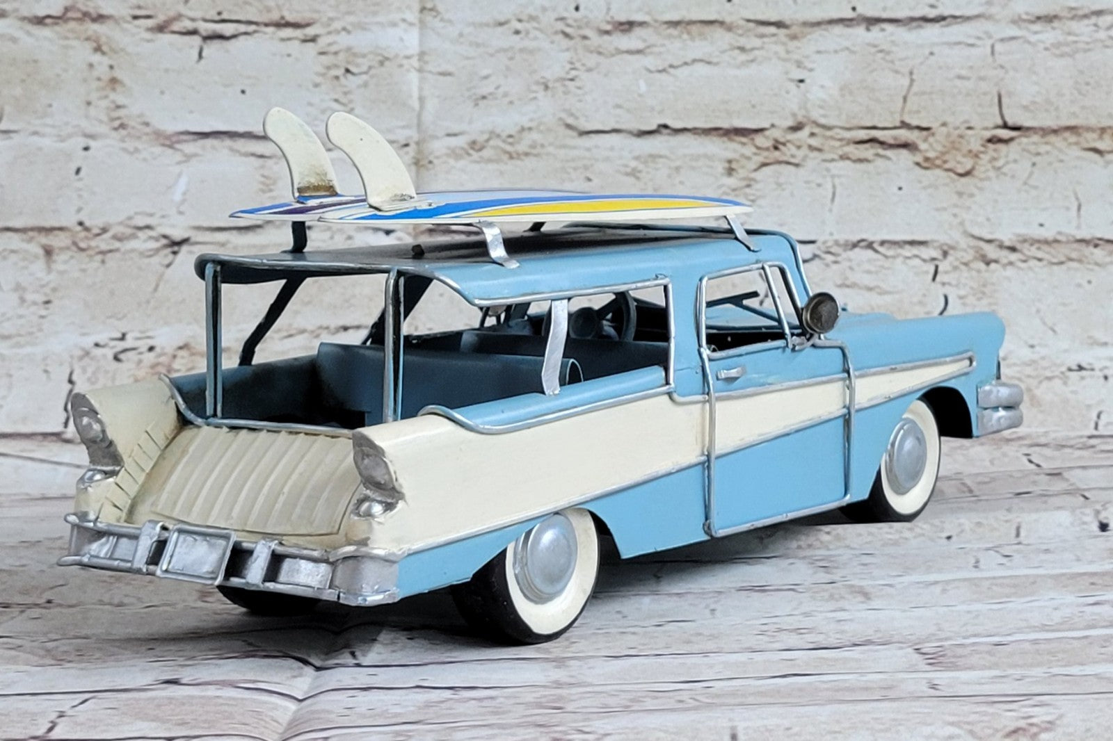 Blue / White 1:18 Scale European Finery Diecast 1956 Vintage Car Nomad Mode