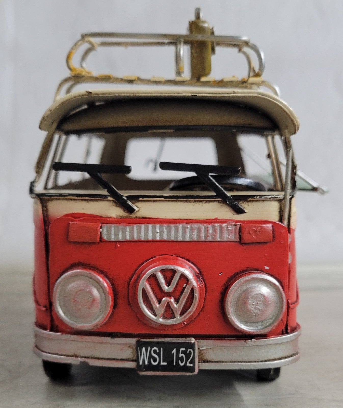 VW T1b Samba in White/Red in 1:24 Scale by European Finery Diecast Model