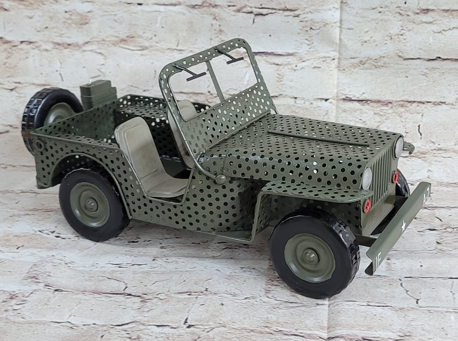 High Quality Metal Diecast Jeep Model Car Antique Toy Car For Collection Home