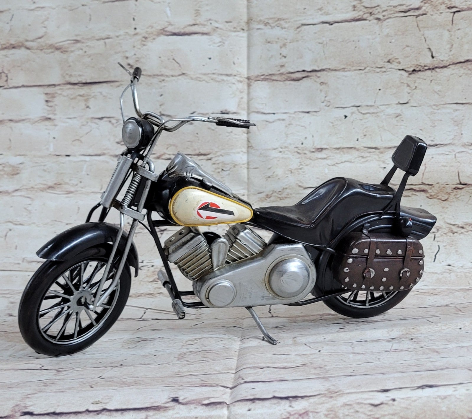 Handmade Indian Motorcycle 1:8 Tinplate Antique Style Metal Model Superb Artwork