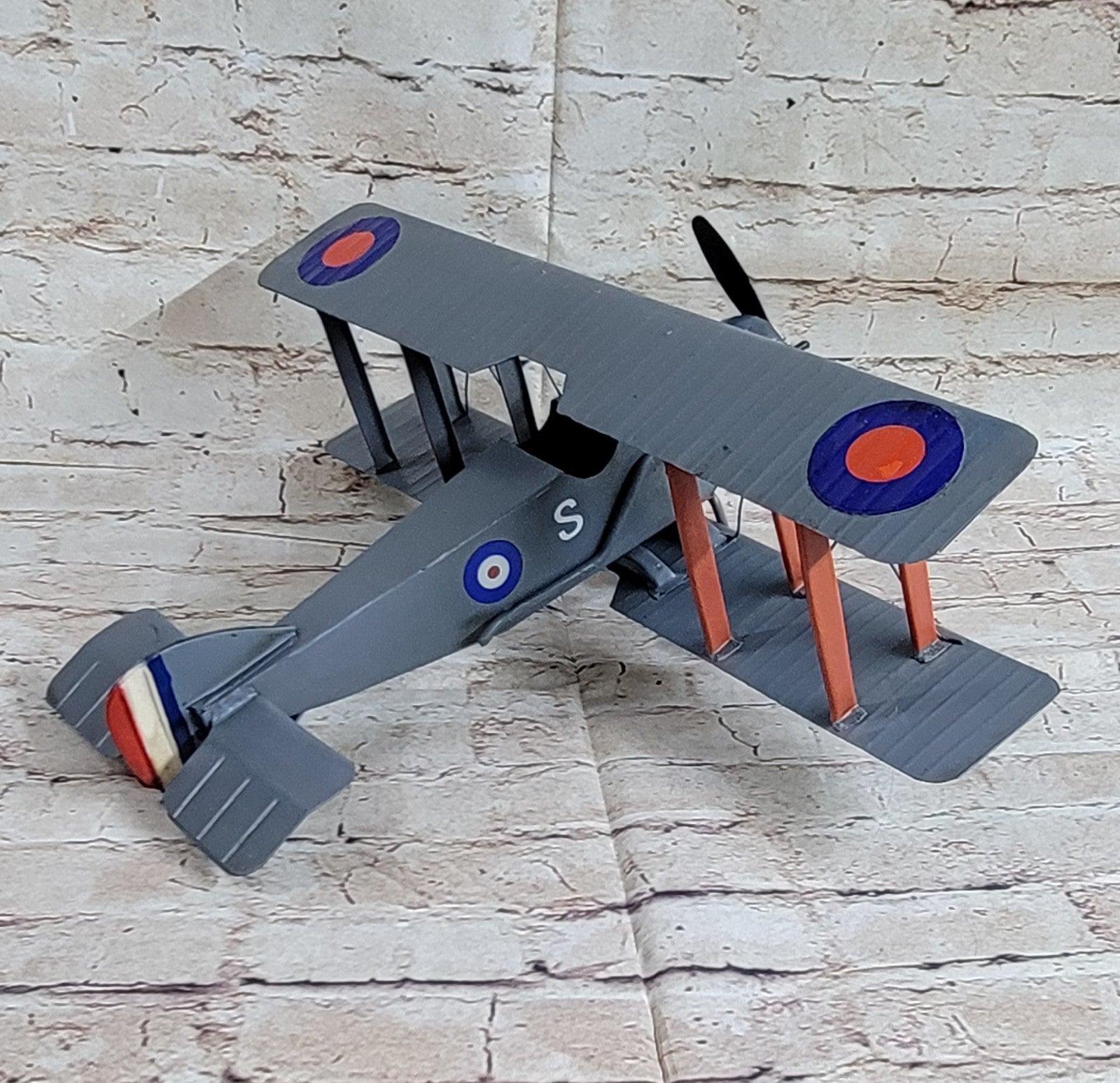 COLLECTIBLE RETRO AIRPLANE TIN TOY WITH Propeller PUSH ACTION Hand Made Decor