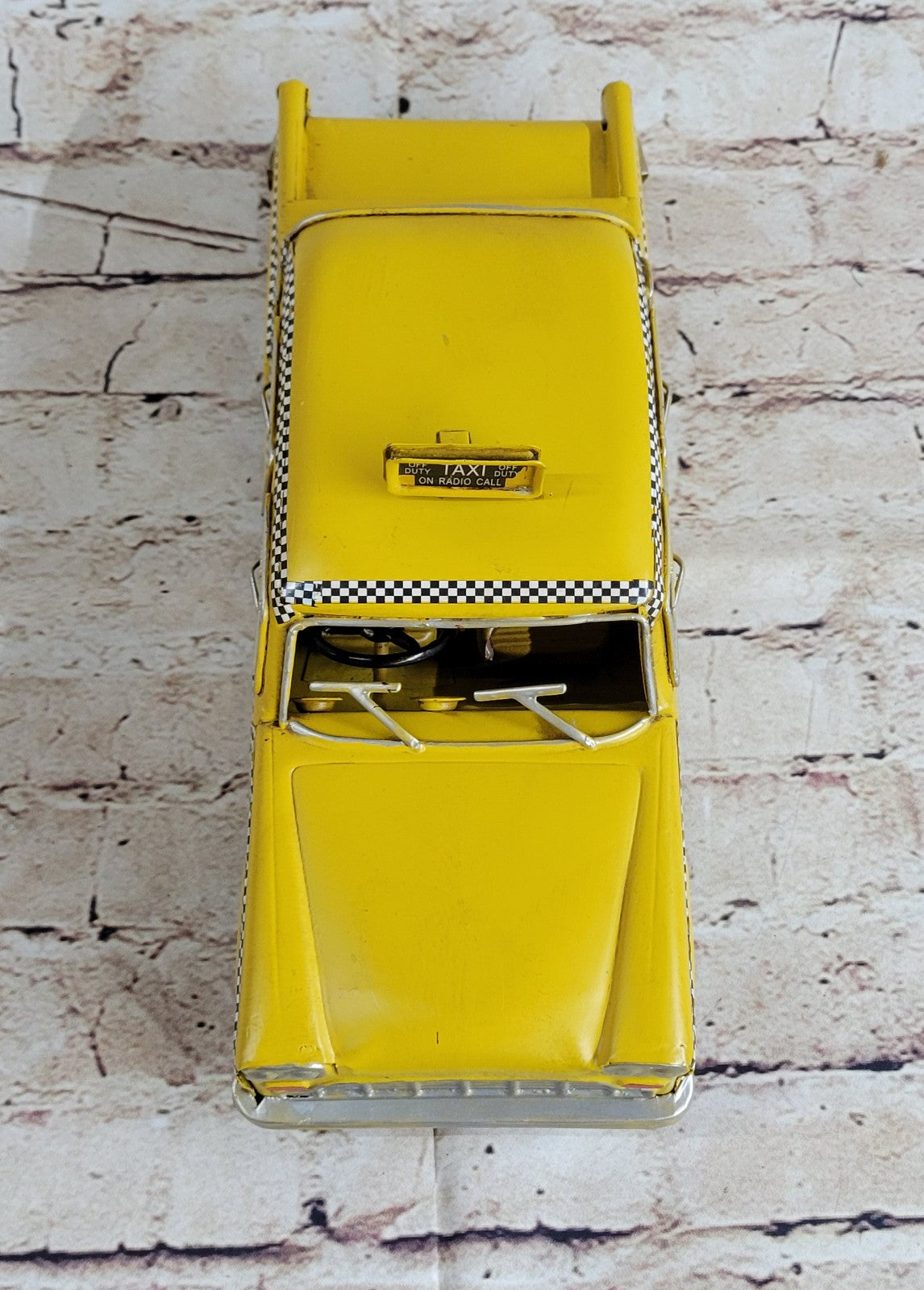 1/18 Scale Die Cast Metal NYC Checker Marathon Yellow Taxi Cab Model European
