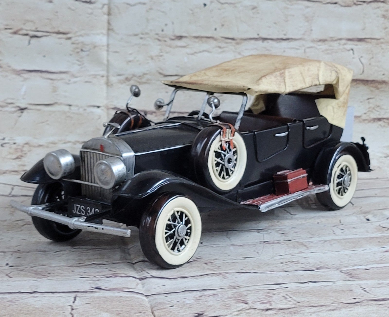 Antique Model Car, Metal Craft, Handmade Artwork,Vintage Home Decoration,Figure