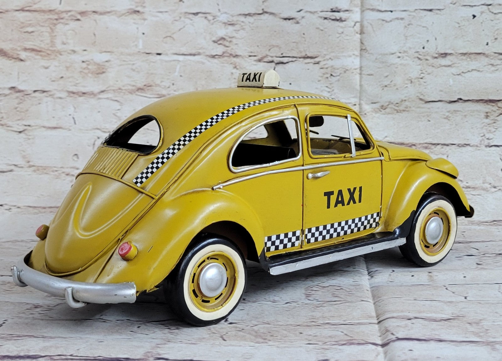 European Finery 1:12 Yellow Checker 1934 VW Beetle Bug Die Cast Model Volkswagen