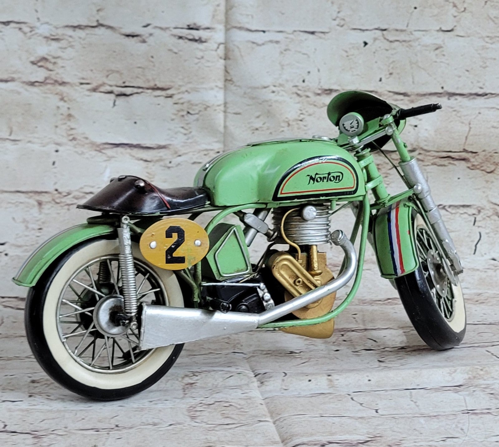 ``1962 NORTON COMMANDO MOTORCYCLE`` Toy Motorbike Bike Decoration Fine Artwork