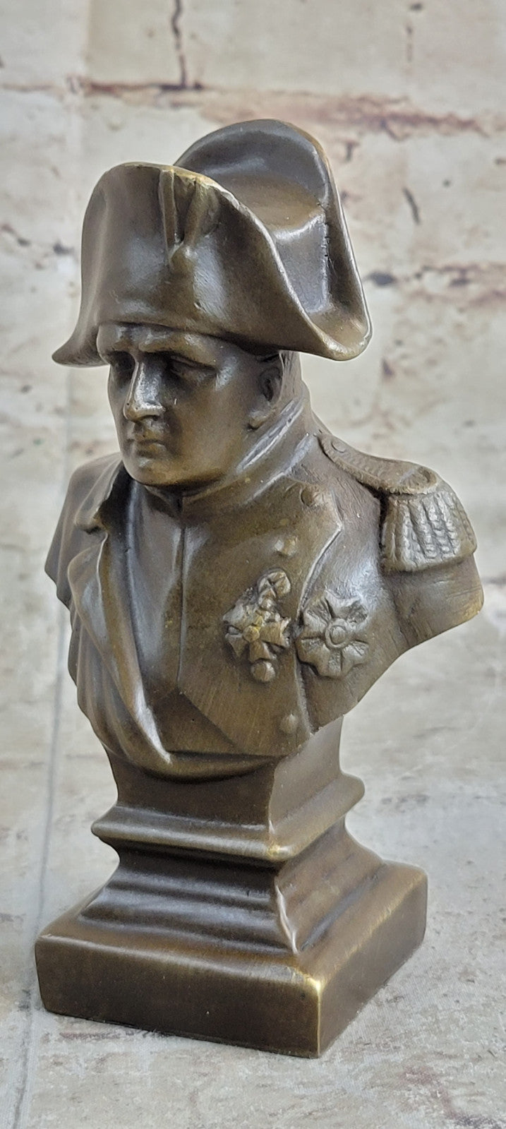 Great french bust of young napoleon Bonaparte  ormolu bronze sculpture figurine