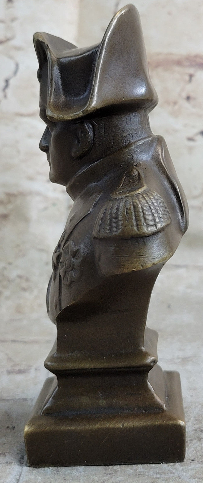 Great french bust of young napoleon Bonaparte  ormolu bronze sculpture figurine