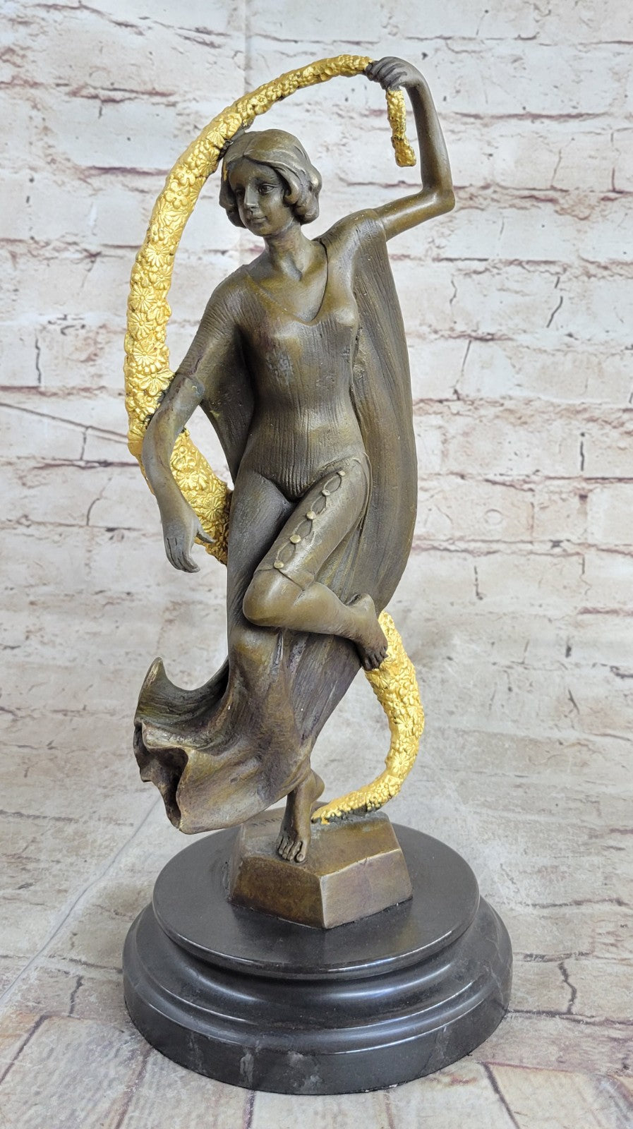 Museum Quality Classic Art Deco Lady 100% Real Bronze Sculpture Made by Lost Wax